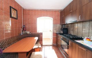 Apartament cu 3 camere de vanzare in zona Metrou Gorjului - Poză 9