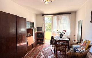 Apartament decomandat / etaj intermediar / Zona Grigorescu - Poză 1