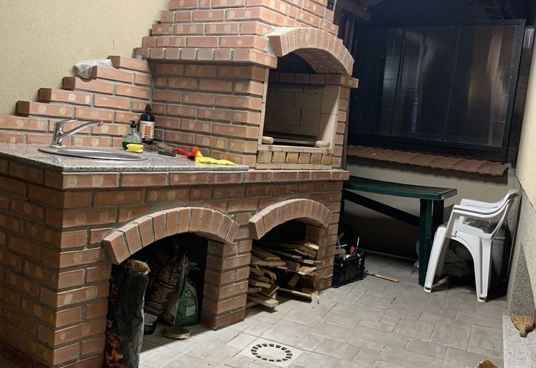 Casă spațioasă cu 5 camere - Sarari - Poză 11