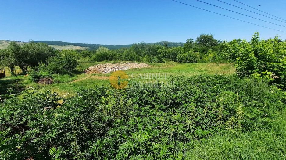 🏡Teren intravilan 900 mp - Voinesti,la strada principală 🏡 - Poză 2