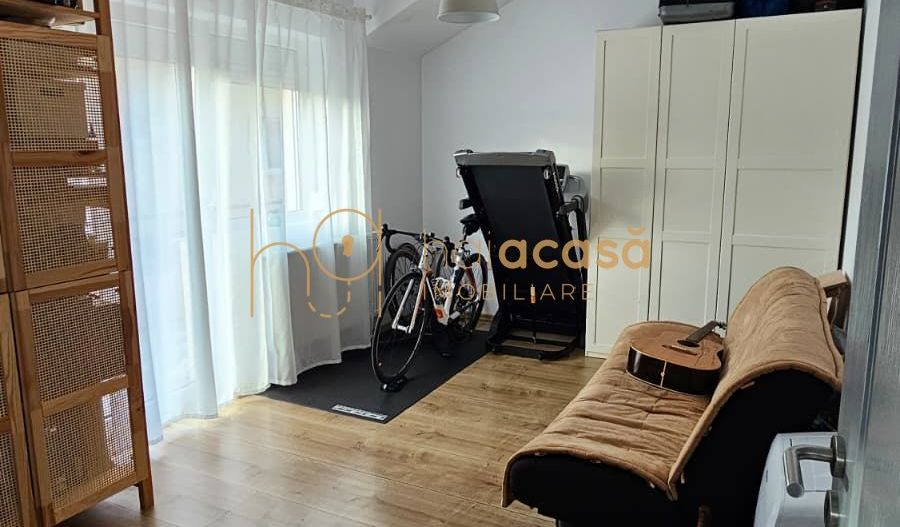 Apartament de vanzare 3 camere 64 mp zona Eroilor - Poză 11