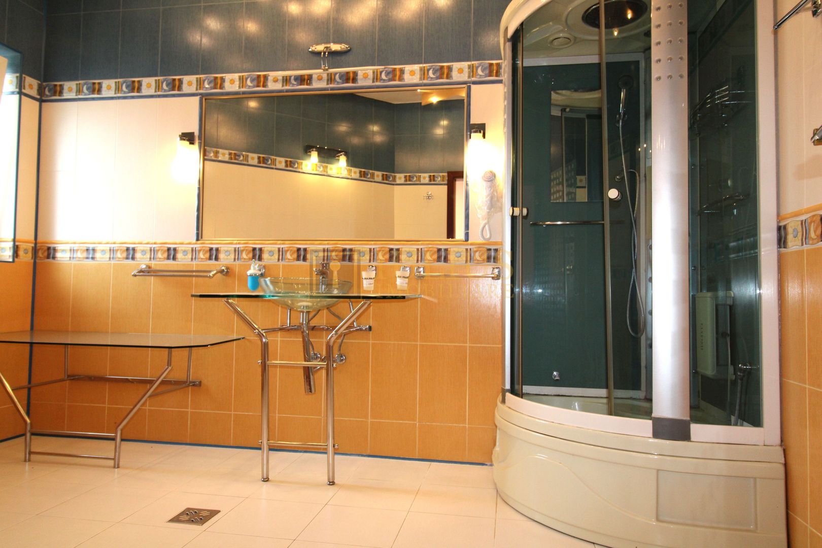 Casă individuală – Dumbrăvița, mobilata si utilata, spatii generoase. - Poză 24