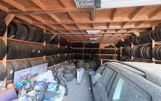 Casa pentru 2 familii, 7 Camere, 2 Garaje, 1500MP Teren - Poză 5