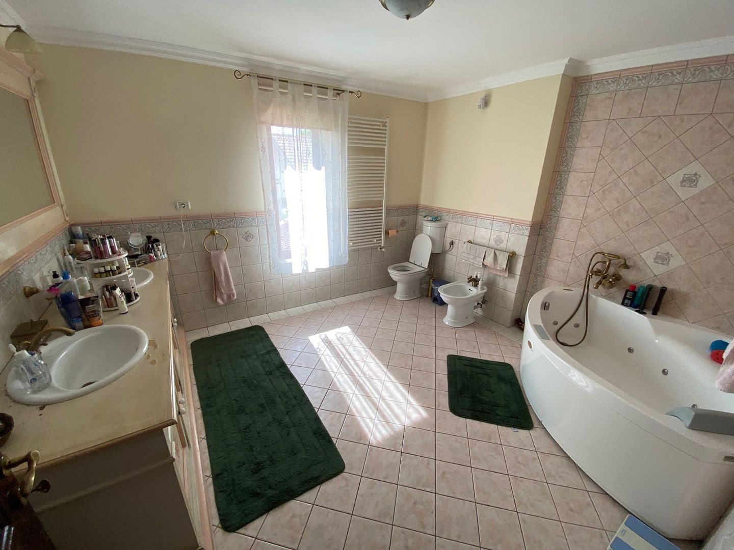 Casa in stil clasic zona Ghiroda - Poză 14