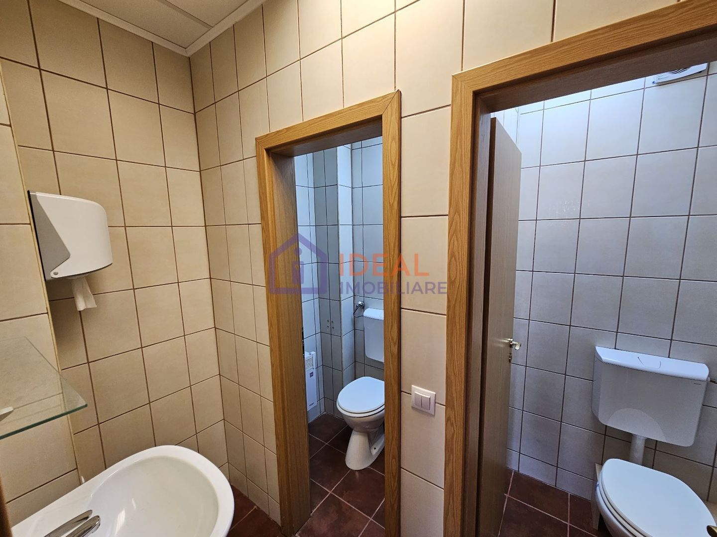 Spatiu Comercial de inchiriat, 238 mp utli, zona Calea Dumbravii - Poză 6
