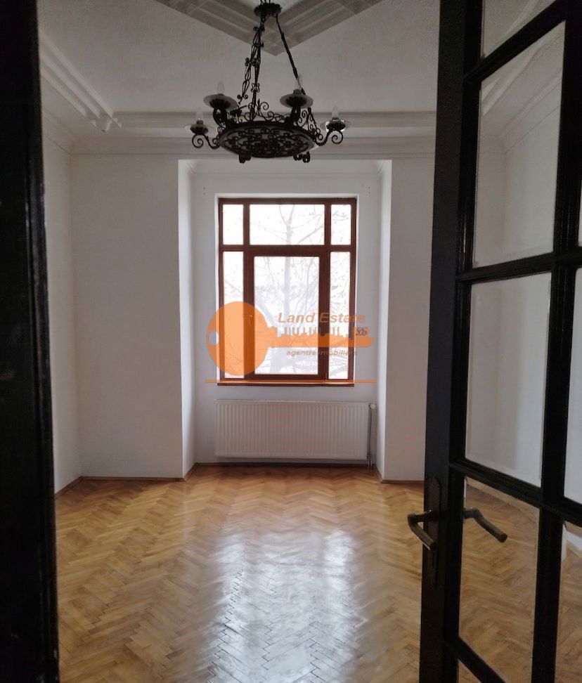Apartament în vilă interbelică | 93 mp | Moșilor - Poză 1