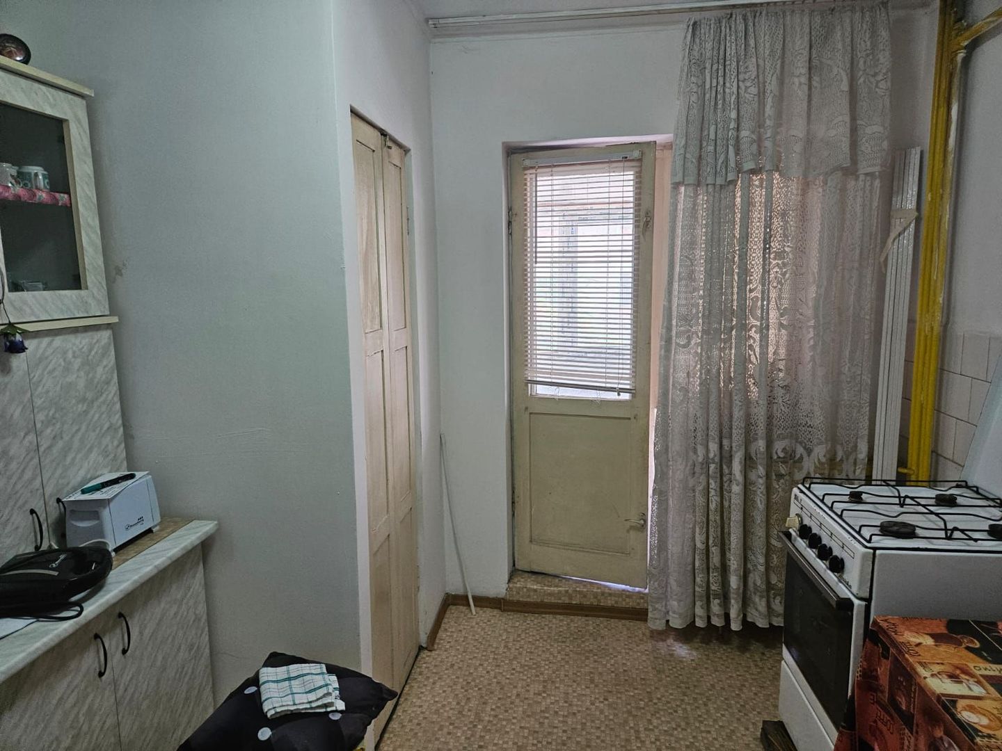 Inchiriere apartament 3 camere, cazare muncitori - Poză 3