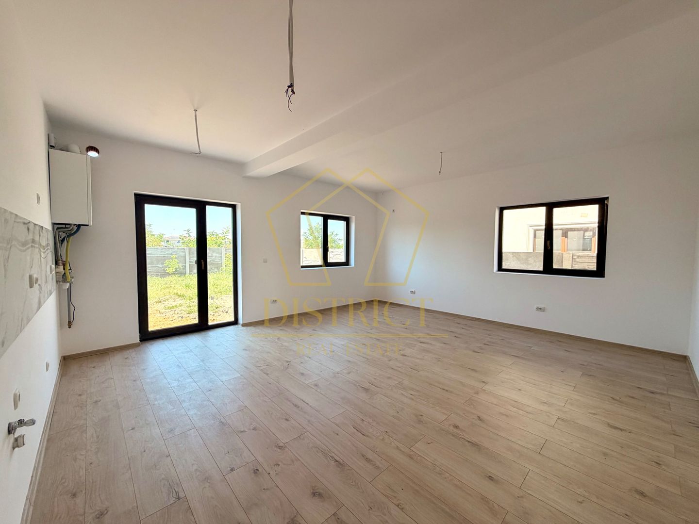 Duplex cu 4 camere | Strada privata | Mosnita Veche, Lidl - Poză 2