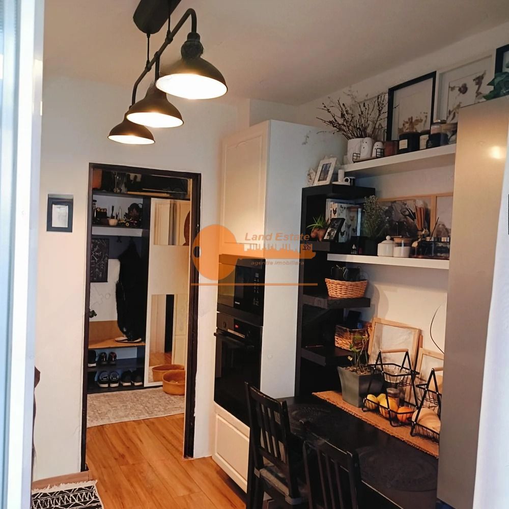 2 camere-6 minute de Metrou Crangasi - Poză 3