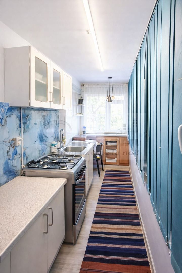 Apartament spatios cu 3 camere si 2 balcoane - zona Canta - 400€ - Poză 5