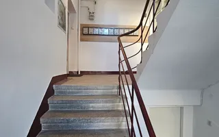 Str Lunga apartament pretabil birou/cabinet , parter stradal - Poză 11
