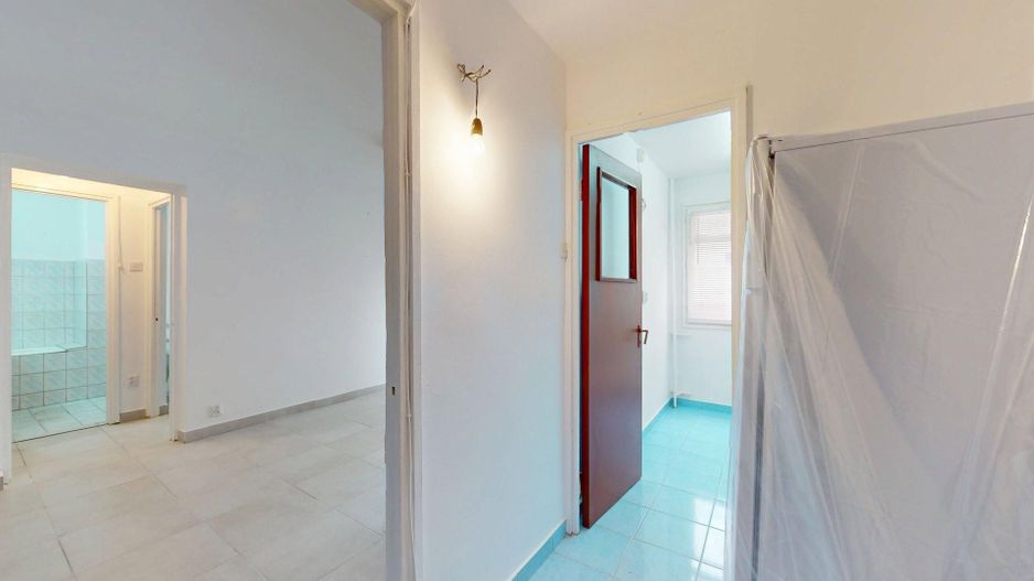 Vitan apartament 2 camere - Poză 7