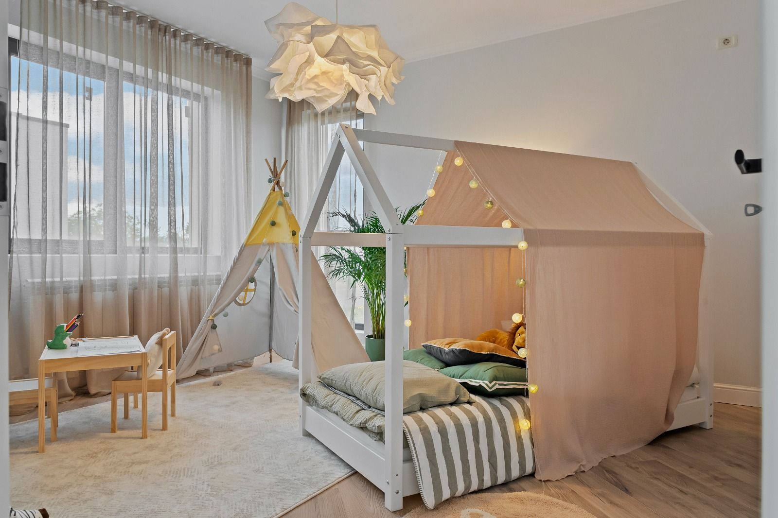 Vila individuala cu 4 dormitoare și 4 bai  |  Poluare 0  |  În NATURA - Poză 31