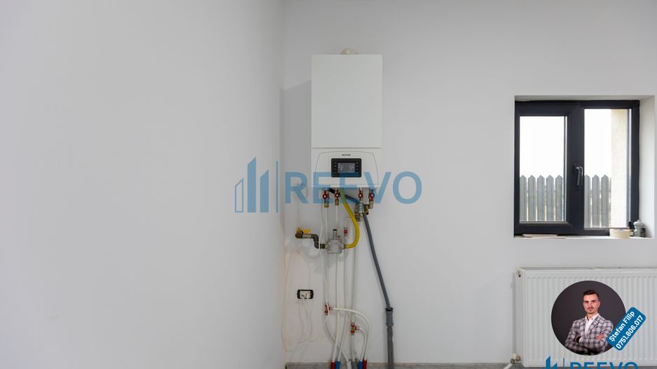 Casă/Vilă nouă P+M, Hemeiuș, Bacău - Poză 9