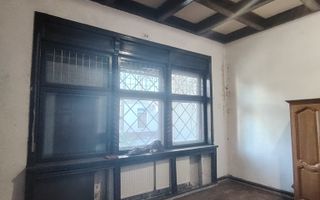 Casa-Curte proprie | Plantelor | - Poză 8