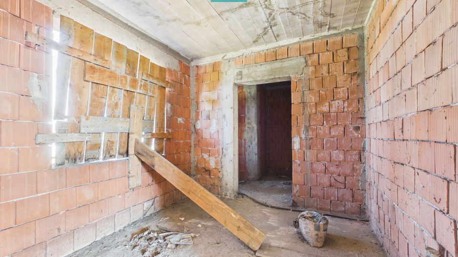 Vilă pe 3 niveluri și garaj 168mp în Zimandu Nou - Poză 7