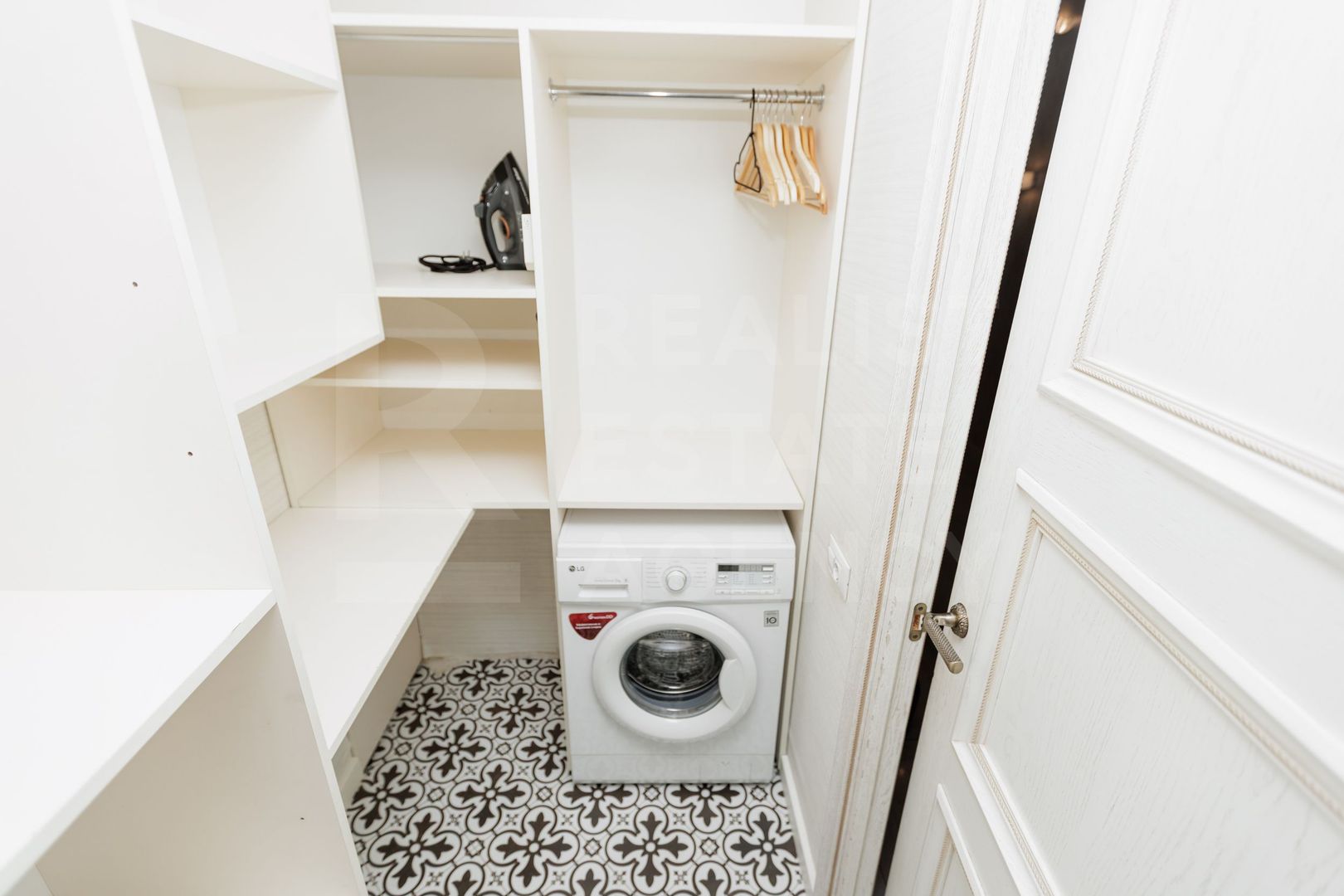 Chirie, apartament, 3 camere, strada  Independentei, Botanica. - Poză 16