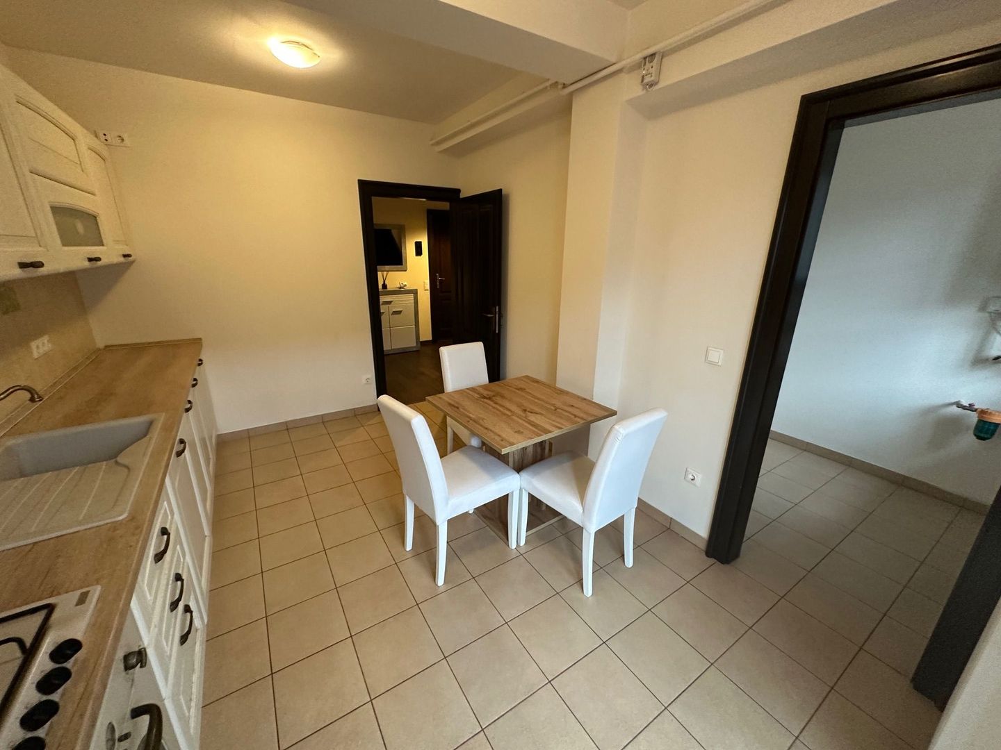 Apartament cu 3 camere zona Mehala - Poză 20