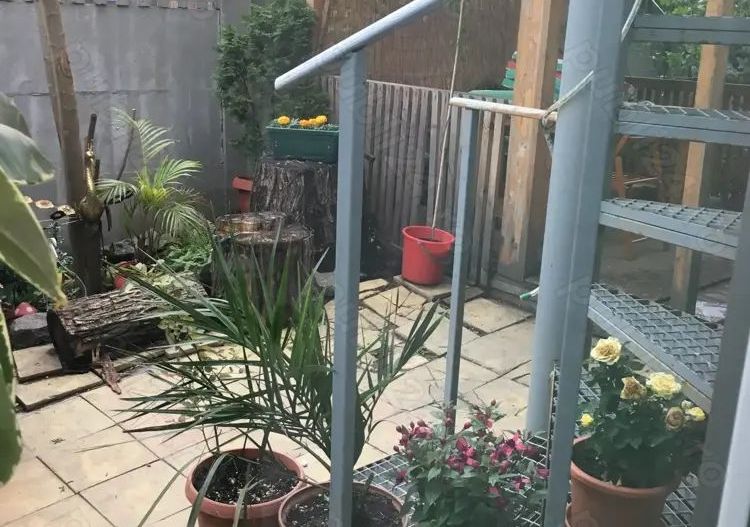 URGENT!, teren cu dubla deschidere,  casa reconditionata, NEGOCIABIL - Poză 3