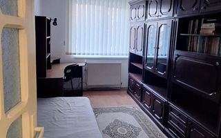 Apartament cu 3 camere de vânzare. Gheorgheni, zona Hotel Royal. - Poză 2