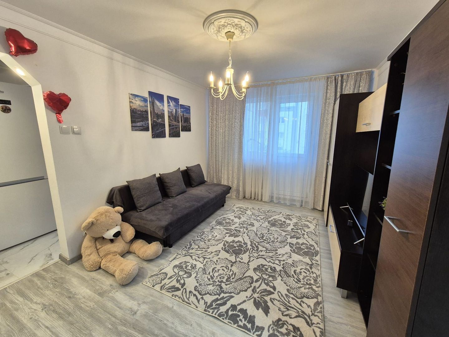 Apartament cu 2 camere - str. Luica - Poză 2