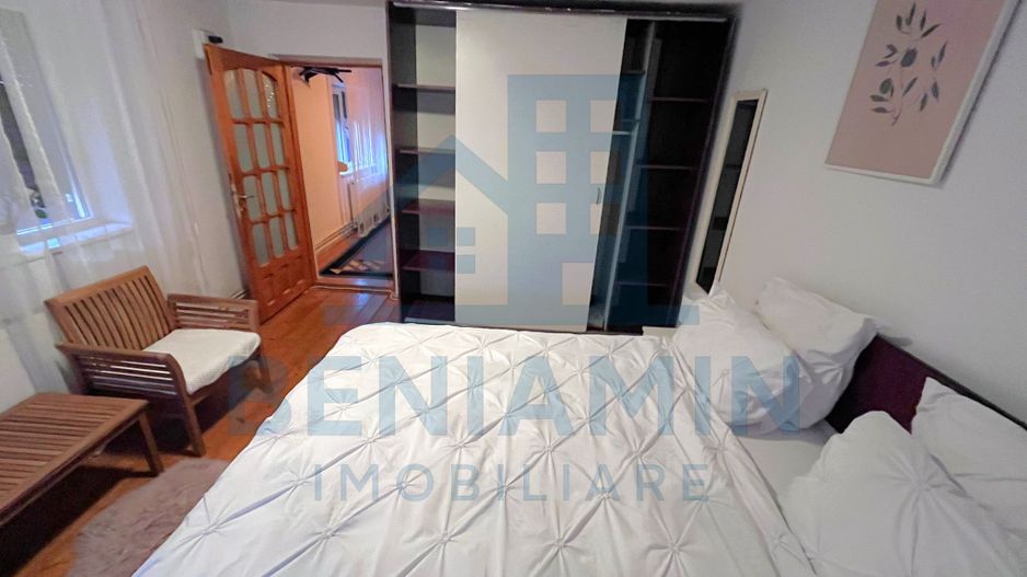 Casa de inchiriat Raului intersectie Campia Islaz -loc de parcare - Poză 10