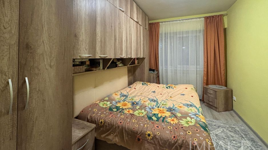 Spațiu cât o casă - 110mp - Apartament cu 4 dormitoare - Poză 15