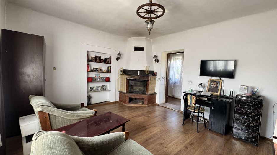 Casa de vanzare cu potential ridicat in Cornatel jud.Sibiu - Poză 8