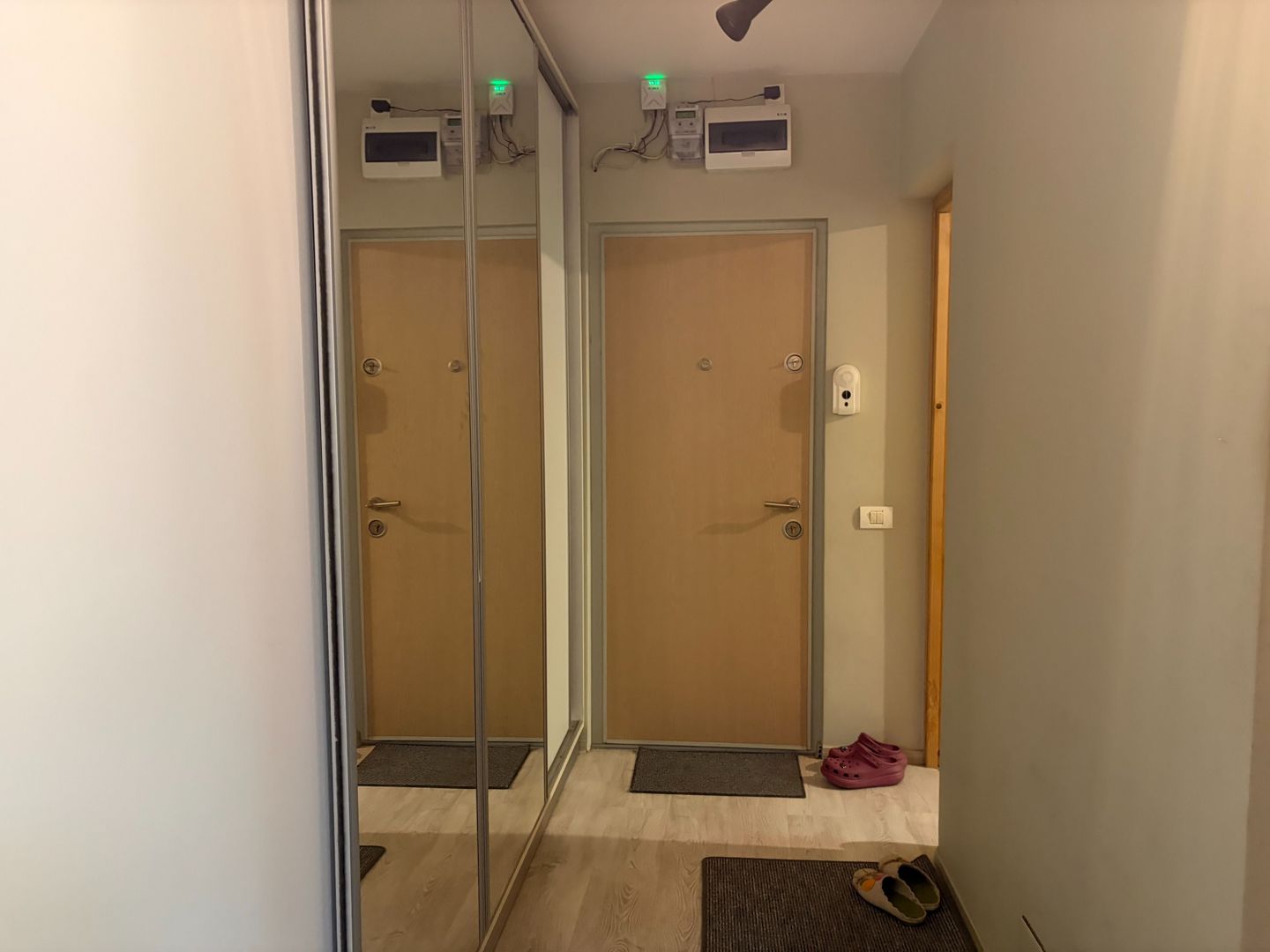 Garsoniera superba de vaznare, zona Nitu Vasile, Berceni, 68.000€ - Poză 5