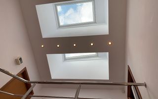 Vilă Elegantă în Domenii – Oportunitate Unică de Vânzare - Poză 12
