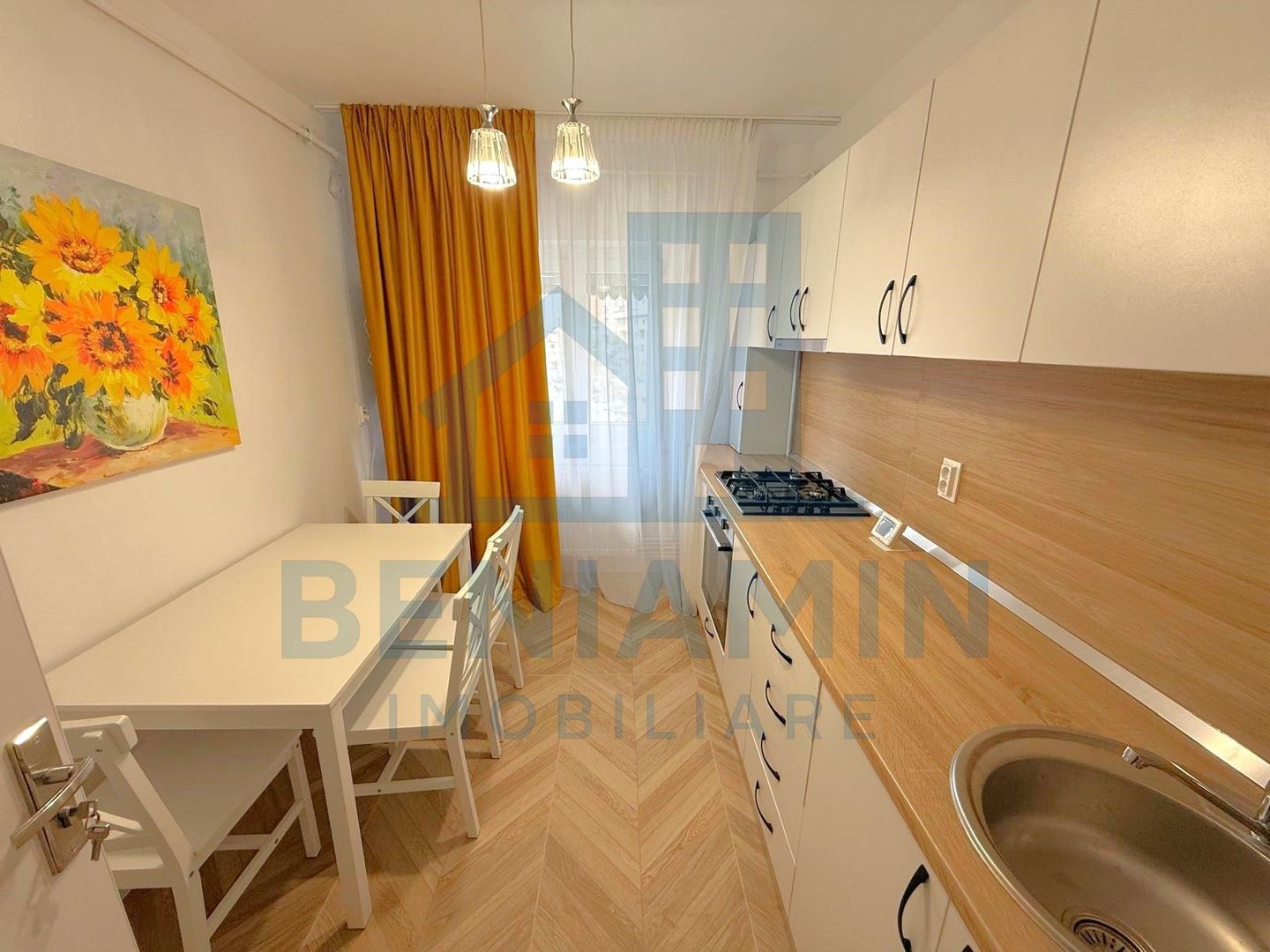 3 Decomandate-Ultracentral-Mobilat-Utilat-Centrala termica- Parcare - Poză 5