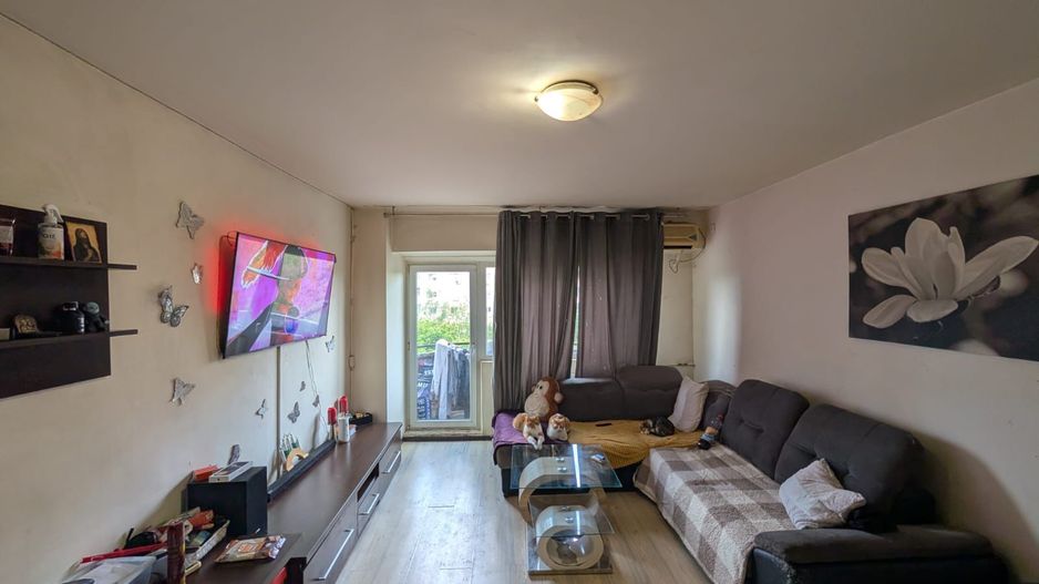 Garsonieră Spațioasă de Renovat în Zona Sebastian - Calea Rahovei - Poză 1