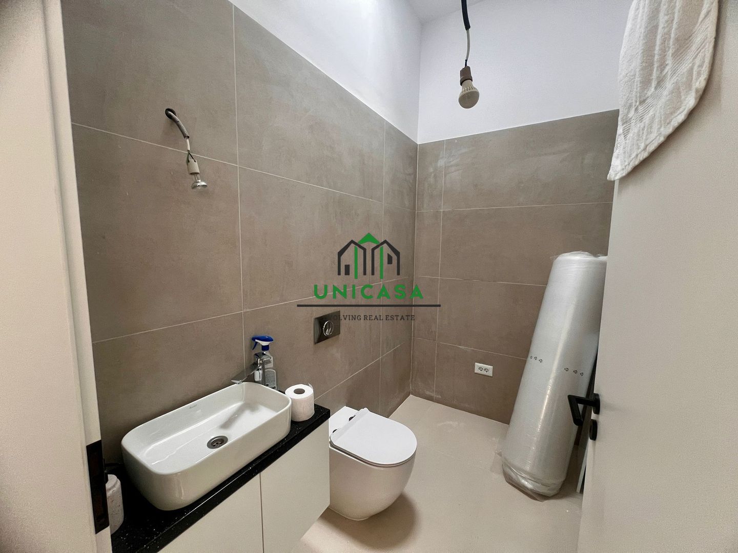 Casă modernă de vânzare/ Bujoreni – Olteni - Poză 13