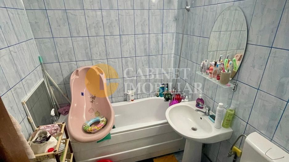 Ap. 2 Camere Decomandat - Etajul 1 - Zona Rond Zimbru - Poză 3