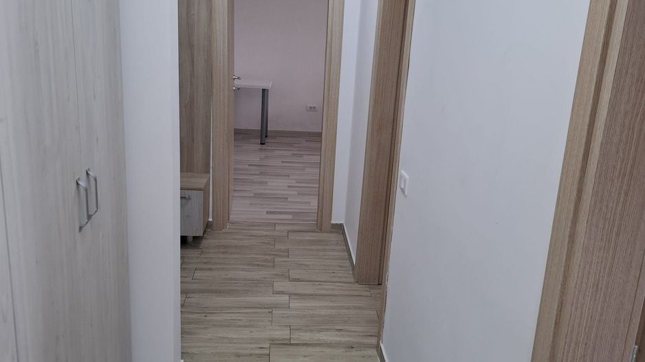 Ag BRASADAS închiriază ap 2 cam PARTER Metalurgiei PARCARE. - Poză 6