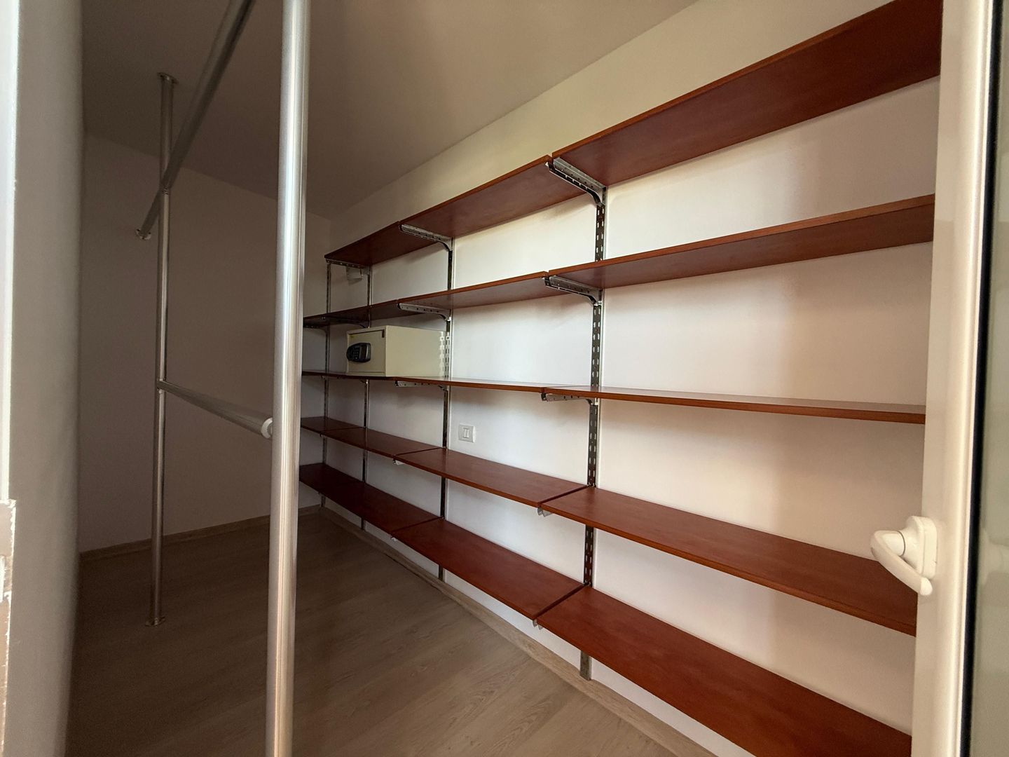 Apartament central Otopeni | 3 camere | Et inalt - Poză 6