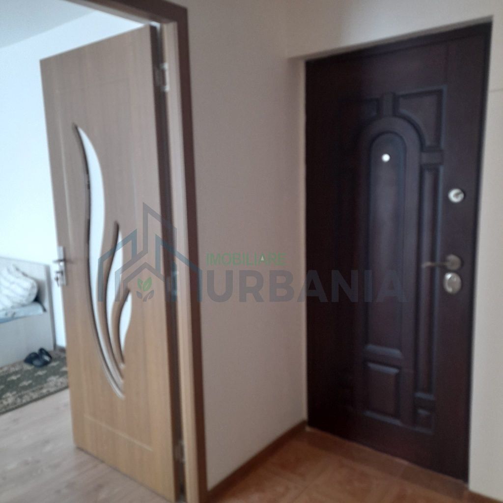 Inchiriez apartament 2 camete decomandat - Poză 7