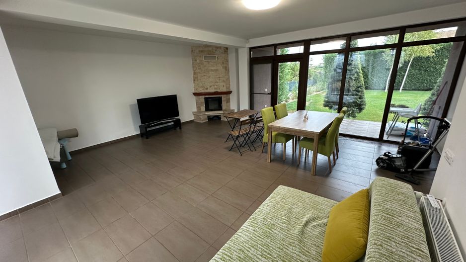 Casă / Vilă cu 4 camere de închiriat în zona Aradului - Poză 10