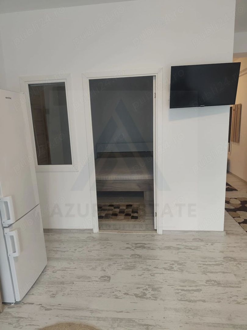 Garsoniera  47 mp etaj 2 cu lift si balcon pe strada Doamna Stanca - Poză 3