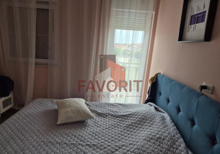 Apartament 3 camere(et.1) 58 m2, Blascovici, 2015, proprietar, +2 terase 15 m2 - Poză 2