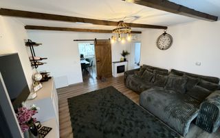Casă de vânzare, 5 camere, mansardă, mobilată și utilată, Miroslava - Poză 4