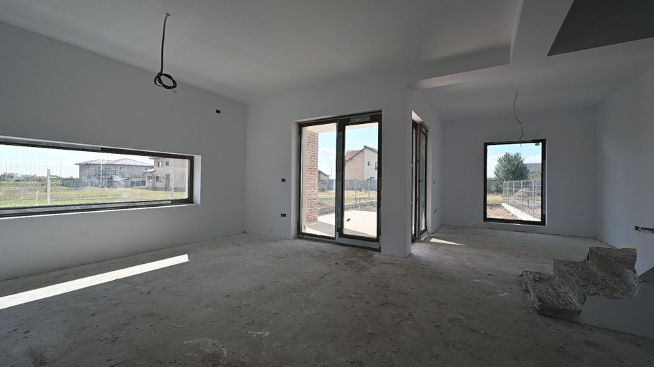 Duplex luminos si bine compartimentat - Poză 19