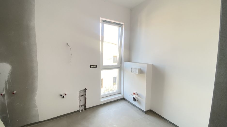 Comision 0%, Jumatate De Duplex, 5 Camere, 3 Bai, 151mp, Dumbravita - Poză 14