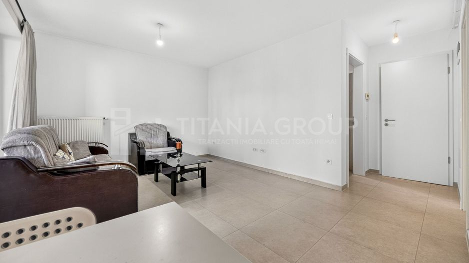 Studio modern | Kasper Coresi | Parcare & boxă - Poză 6