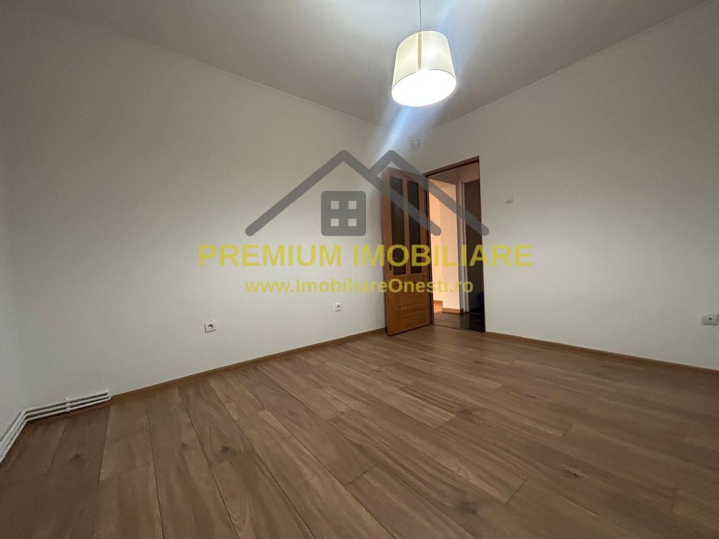 Apartament 3 camere, 100 mp, ultracentral – ideal birouri - Poză 11