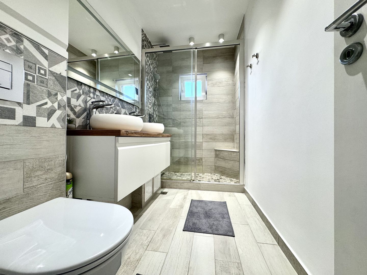 3 camere elegante, si primitoare – în zona Aradului, lângă Iulius Town - Poză 29