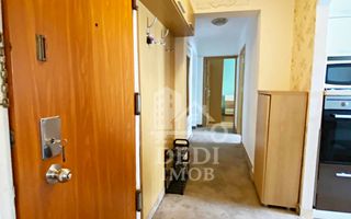 Apartament cu 3 camere de vanzare zona Bulevardul Dacia, Oradea - Poză 10