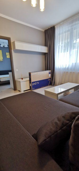 AP. 2 CAMERE 1 MAI, CURTE 21 MP, BLOC NOU, METROU 5 MINUTE, PARCARE - Poză 3