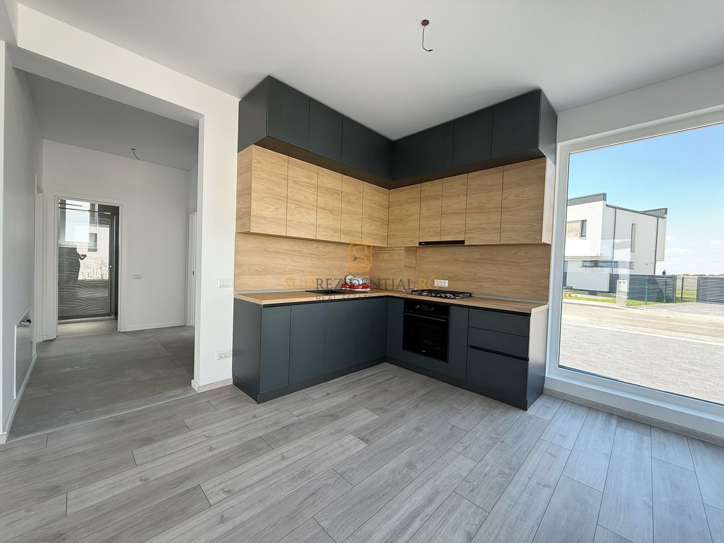 Casa Individuala 3 camere si 2 bai,teren 500 mp | Ansamblu Rezidential - Poză 5