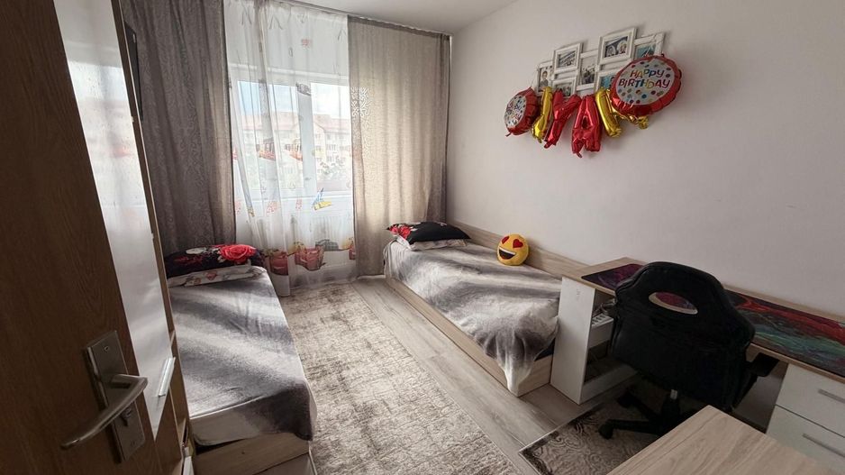 Apartament 3 camere decomandat 70 mp Crângului + Garaj - Poză 9